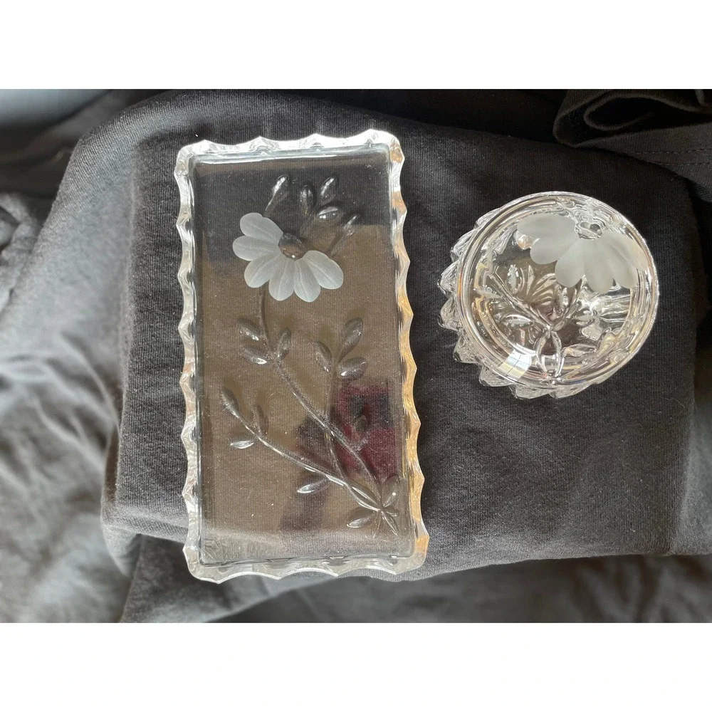 Vintage‎ Princess House Frosted Daisy Crystal Trinket Tray and Lidded Jar Set